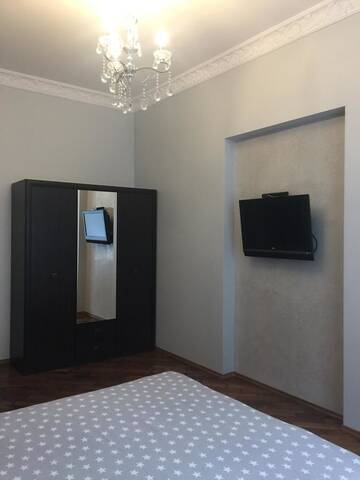 Фото номера Апартаменты с 2 спальнями Апартаменты APARTMENT ON CENTRE LVIV г. Львов 11