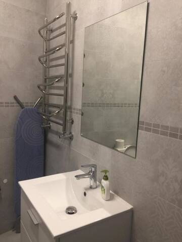 Фото номера Апартаменты с 2 спальнями Апартаменты APARTMENT ON CENTRE LVIV г. Львов 63