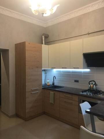 Фото номера Апартаменты с 2 спальнями Апартаменты APARTMENT ON CENTRE LVIV г. Львов 67