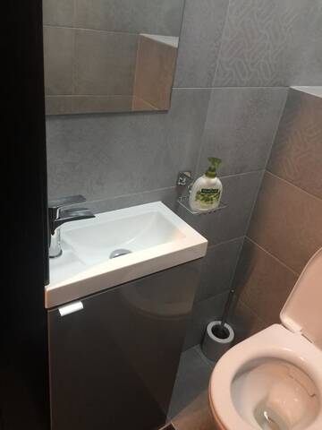 Фото номера Апартаменты с 2 спальнями Апартаменты APARTMENT ON CENTRE LVIV г. Львов 31