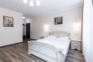 Фото номера Апартаменты с 1 спальней Апартаменты Opera House Apartment 3 г. Львов 8