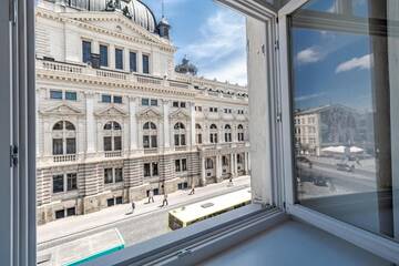 Фото номера Апартаменты с 1 спальней Апартаменты Opera House Apartment 3 г. Львов 40