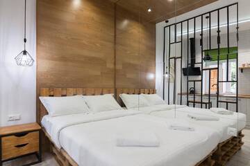 Фото номера Апартаменты с 1 спальней Апартаменты Loft-studio on Tamanska 8 г. Львов 14