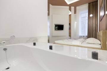 Фото номера Апартаменты с 2 спальнями Апартаменты Stylish Apartment in the old city г. Львов 50