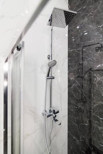 Фото номера Апартаменты с 2 спальнями Апартаменты Stylish Apartment in the old city г. Львов 58