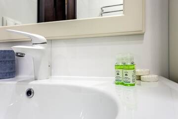 Фото номера Апартаменты Делюкс Апартаменты Lux Apartments In The Center г. Львов 23