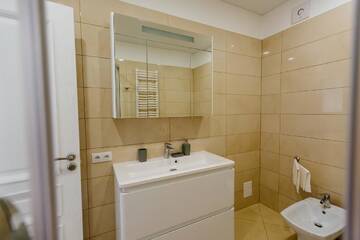 Фото номера Апартаменты с 2 спальнями Апартаменты High Castle view Apartment in center Lviv!!! г. Львов 39