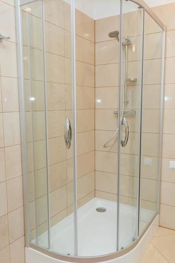 Фото номера Апартаменты с 2 спальнями Апартаменты High Castle view Apartment in center Lviv!!! г. Львов 40