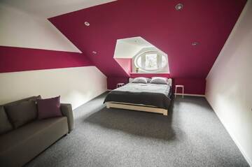 Фото номера Номер с кроватью размера «king-size» Хостелы Friends Hostel Lviv Rustaveli str г. Львов 4