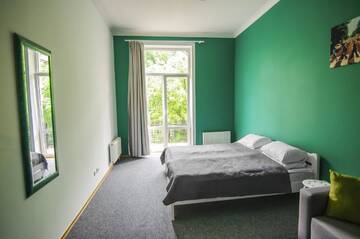 Фото номера Номер с кроватью размера «king-size» Хостелы Friends Hostel Lviv Rustaveli str г. Львов 4