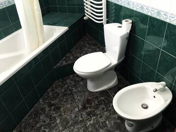 Фото номера Односпальная кровать в общем номере для мужчин и женщин Хостелы Friends Hostel Lviv Rustaveli str г. Львов 7