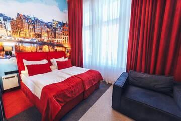 Фото номера Трехместный номер Апарт-отели Cities Gallery Apart-hotel г. Львов 26