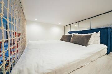 Фото номера Трехместный номер эконом-класса Апарт-отели Cities Gallery Apart-hotel г. Львов 8