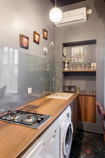 Фото номера Апартаменты с 3 спальнями Апартаменты Deluxe Leopolli, 3 rooms г. Львов 74